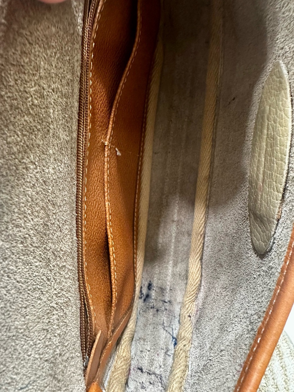 Vintage Donney & Bourke Leather Crossbody Saddle Bag - Picture 10 of 13